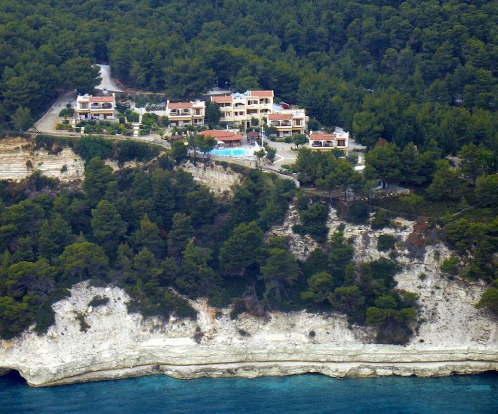 Milia Bay Hotel Apartments Exterior photo