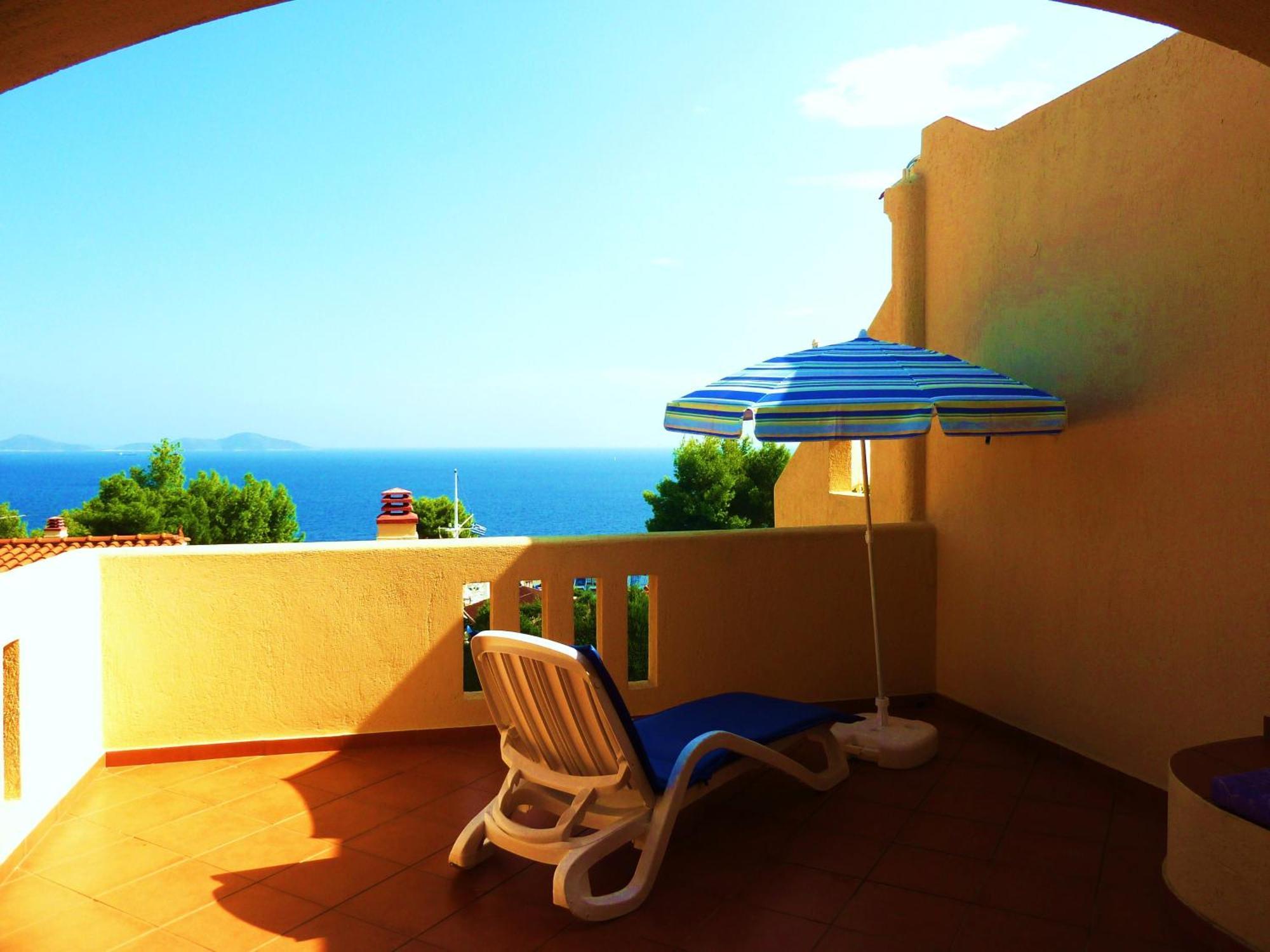 Milia Bay Hotel Apartments Room photo