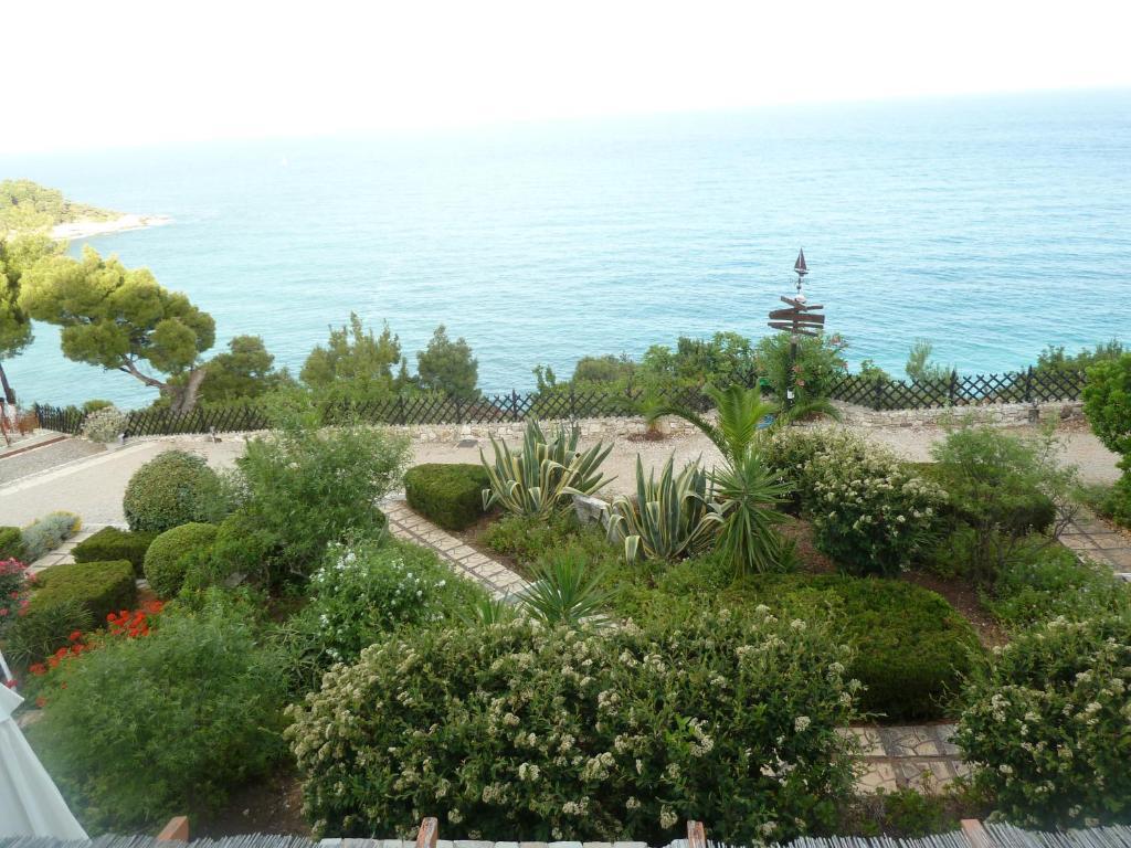 Milia Bay Hotel Apartments Exterior photo